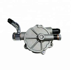 MD135825 For Mitsubishi 4D56 4D68 Engine Alternator Vacuum Pump